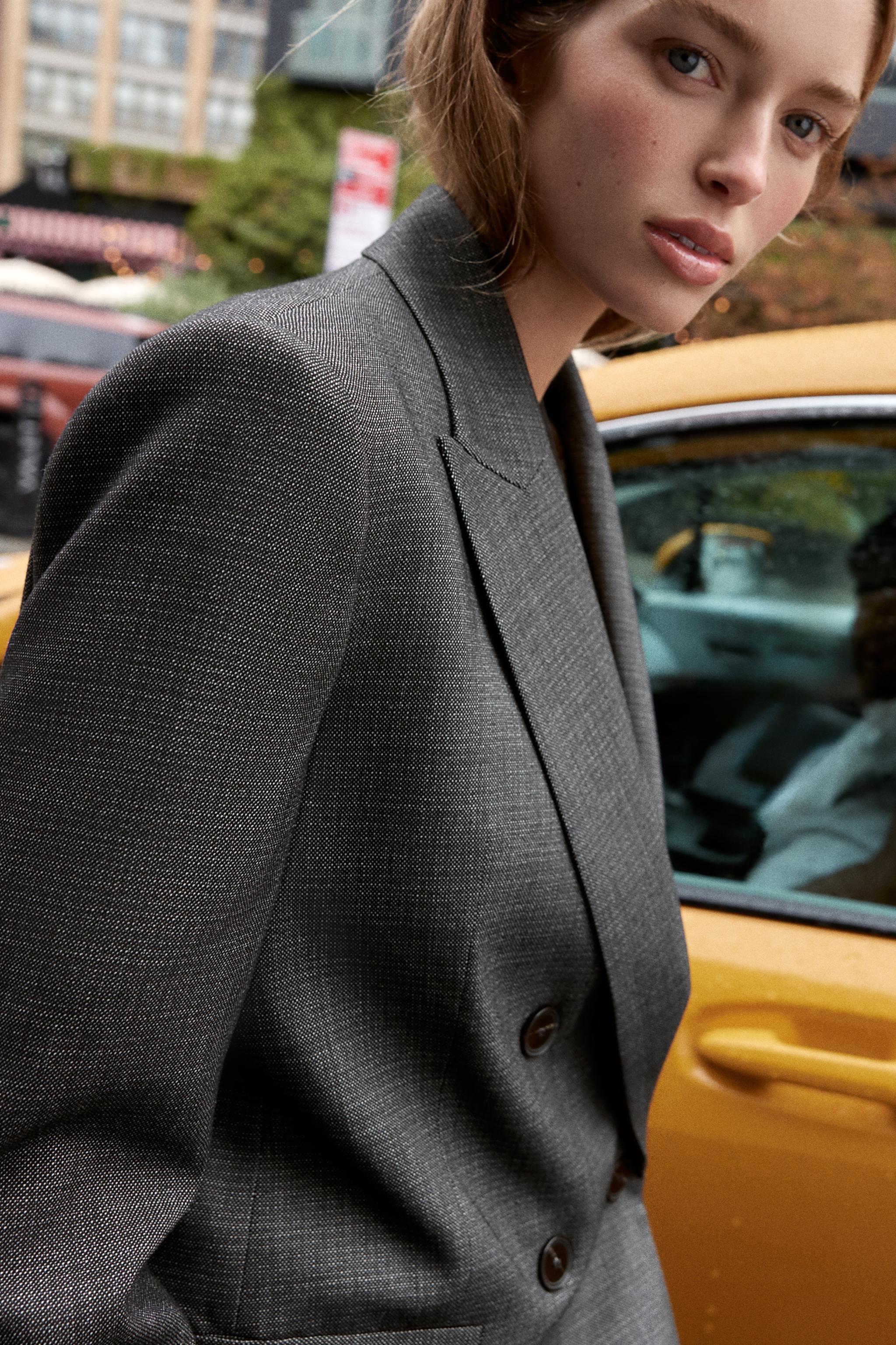 DOUBLE BREASTED BLAZER WITH SHOULDER PADS